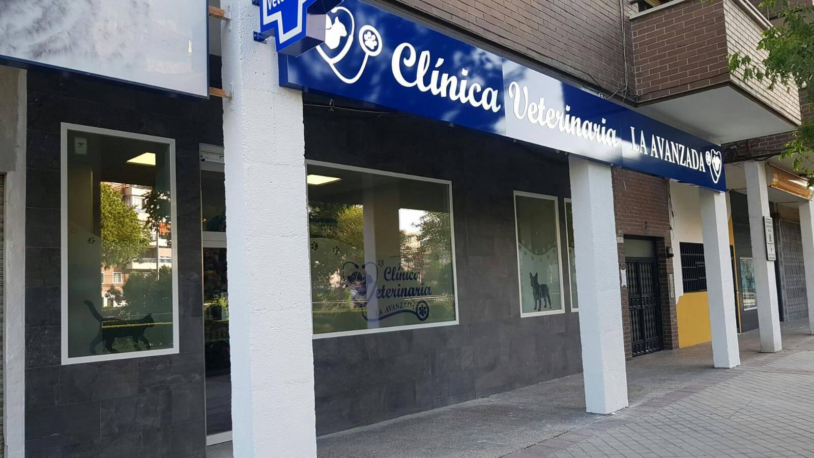 Clínica La Avanzada en Fuenlabrada. Fachada de la clínica veterinaria